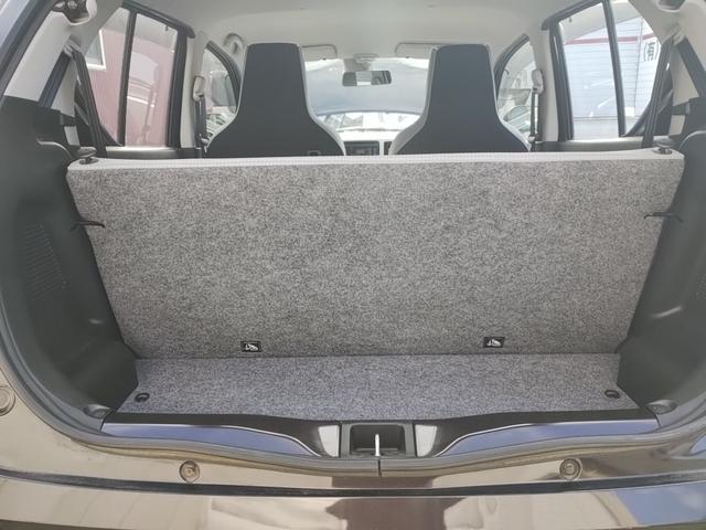 アルト L シートヒーター ESC ABS 盗難防止システム アイドリングストップ 衝突安全ボディ キーレス 運転席エアバック 助手席エアバック エアコン パワステ パワーウィンドウ CD(18枚目)