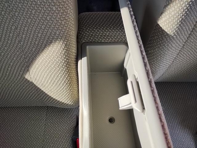 タント L SA 衝突被害軽減システム キーレス アイドリングストップ 盗難防止システム 衝突被害軽減システム 衝突安全ボディ ABS ESC 運転席エアバック 助手席エアバック パワステ パワーウィンドウ(39枚目)