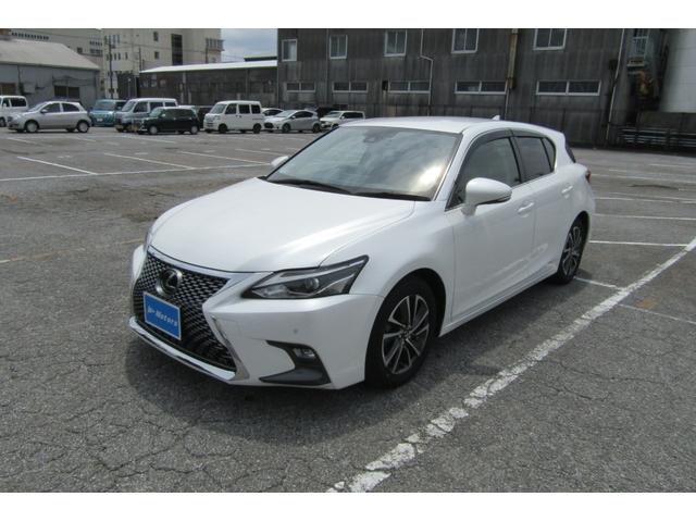 ＣＴ ＣＴ２００ｈ　バージョンＣ　ナビ　バックカメラ　Ｂｌｕｅｔｏｏｔｈ　フルセグテレビ　ＥＴＣ　純正１６インチアルミホイール　パワーシート　シートヒーター　クルーズコントロール　スマートキー（12枚目）