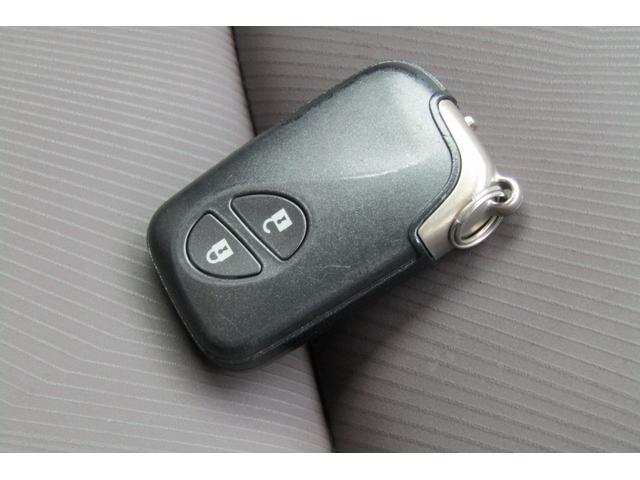 ＣＴ ＣＴ２００ｈ　バージョンＣ　ナビ　バックカメラ　Ｂｌｕｅｔｏｏｔｈ　フルセグテレビ　ＥＴＣ　純正１６インチアルミホイール　パワーシート　シートヒーター　クルーズコントロール　スマートキー（49枚目）