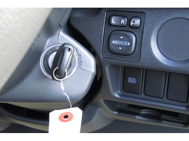 ハイエースバン ロングDX GLパッケージ 積載量1250kg LEDヘッドランプ LEDフォグランプ 純正15インチアルミホイール デジタルインナーミラー バックカメラ リヤクーラー・ヒーター スライドドアイージークローザー(38枚目)