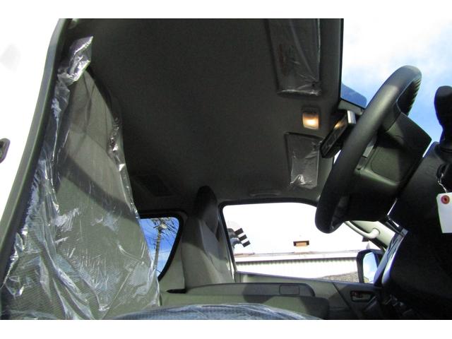 ハイエースバン ロングDX GLパッケージ 積載量1250kg LEDヘッドランプ LEDフォグランプ 純正15インチアルミホイール デジタルインナーミラー バックカメラ リヤクーラー・ヒーター スライドドアイージークローザー(40枚目)