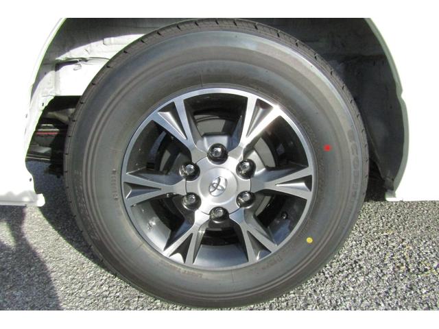 ハイエースバン ロングDX GLパッケージ 積載量1250kg LEDヘッドランプ LEDフォグランプ 純正15インチアルミホイール デジタルインナーミラー バックカメラ リヤクーラー・ヒーター スライドドアイージークローザー(47枚目)