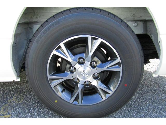 ハイエースバン ロングDX GLパッケージ 積載量1250kg LEDヘッドランプ LEDフォグランプ 純正15インチアルミホイール デジタルインナーミラー バックカメラ リヤクーラー・ヒーター スライドドアイージークローザー(48枚目)
