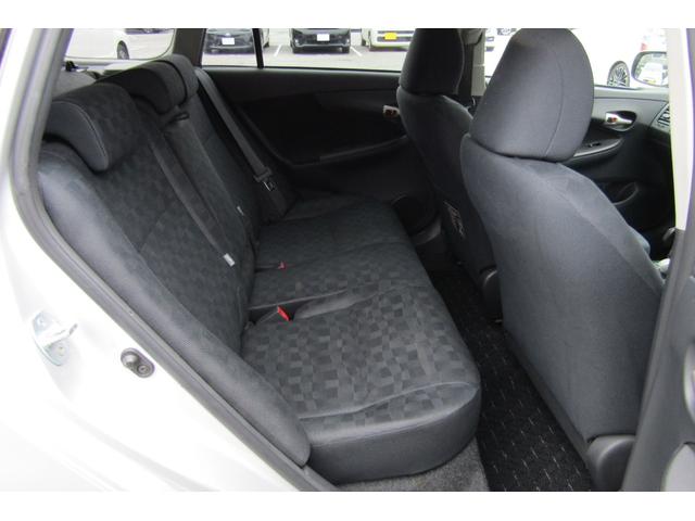 カローラフィールダー １．５Ｘ　Ｇエディション　ナビ　バックカメラ　ワンセグテレビ　ＥＴＣ　スマートキー（17枚目）