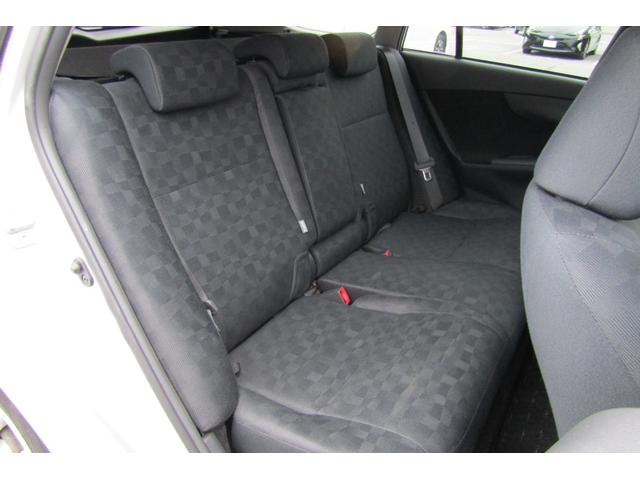 カローラフィールダー １．５Ｘ　Ｇエディション　ナビ　バックカメラ　ワンセグテレビ　ＥＴＣ　スマートキー（18枚目）