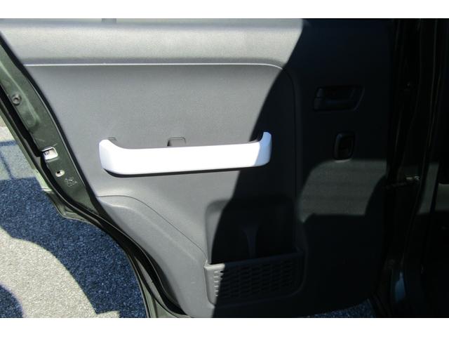 整備工場を主体として販売しております。あんしんのお車をご提供致します。鈑金塗装工場も完備しております。ボディーメンテナンスもお任せ下さい。