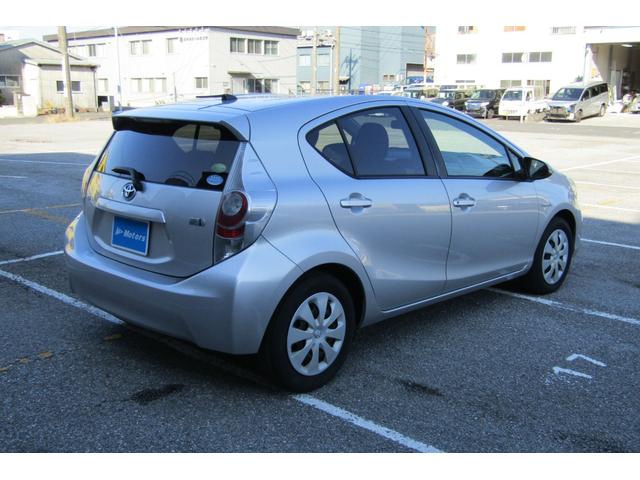 アクア Ｓ　ナビ　ワンセグテレビ　Ｂｌｕｅｔｏｏｔｈ　ＥＴＣ　スマートキー（8枚目）