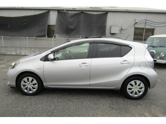 アクア Ｓ　ナビ　バックカメラ　Ｂｌｕｅｔｏｏｔｈ　ワンセグテレビ　ＥＴＣ　キーレスリモコン（11枚目）