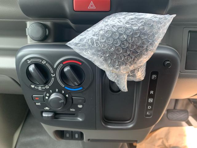 エブリイ ＰＡリミテッド　届出済未使用車　ＣＶＴ　ＬＥＤヘッドライト　デュアルカメラブレーキサポート　ＵＳＢソケット　両側スライドドア　運転席助手席パワーウインドウ　キーレス　ラジオ（7枚目）