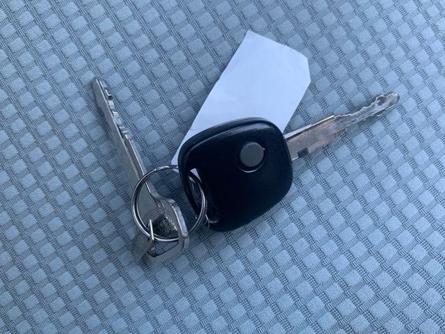 アルト F 5AGS CD ラジオ 前席パワーウィンドウ キーレス エアコン パワステ 運転席助手席エアバック 衝突安全ボディ(9枚目)