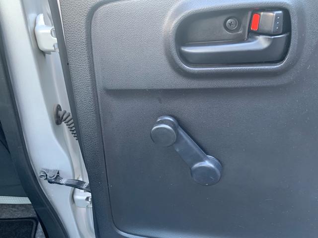 アルト F 5AGS CD ラジオ 前席パワーウィンドウ キーレス エアコン パワステ 運転席助手席エアバック 衝突安全ボディ(28枚目)