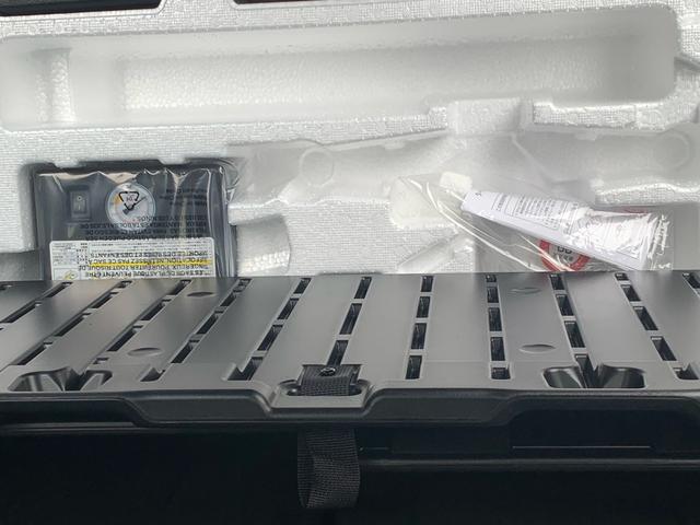 スペーシアギア ハイブリッドXZ 届出済未使用車 両側電動スライドドア デュアルブレーキサポート 運転席助手席シートヒーター ハンドルヒーター オートクルーズ プッシュスタート スマートキー ヘッドアップディスプレイ(46枚目)