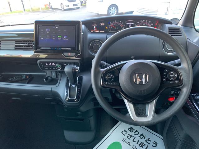 Ｎ－ＢＯＸカスタム Ｇ・Ｌホンダセンシング　フルセグナビ　両側電動スライドドア　ＣＤ　ＤＶＤ再生　Ｂｌｕｅｔｏｏｔｈ　バックカメラ　ドラレコ前　フリップダウンモニター　外品１６インチアルミ　オートクルーズ　ＥＴＣ　スマートキー　プッシュスタート（3枚目）