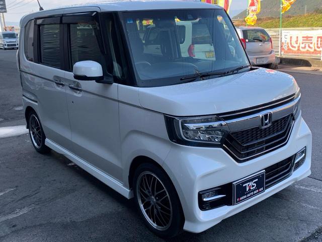 Ｎ－ＢＯＸカスタム Ｇ・Ｌホンダセンシング　フルセグナビ　両側電動スライドドア　ＣＤ　ＤＶＤ再生　Ｂｌｕｅｔｏｏｔｈ　バックカメラ　ドラレコ前　フリップダウンモニター　外品１６インチアルミ　オートクルーズ　ＥＴＣ　スマートキー　プッシュスタート（13枚目）