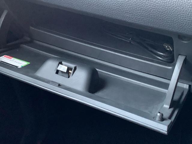 Ｎ－ＢＯＸカスタム Ｇ・Ｌホンダセンシング　フルセグナビ　両側電動スライドドア　ＣＤ　ＤＶＤ再生　Ｂｌｕｅｔｏｏｔｈ　バックカメラ　ドラレコ前　フリップダウンモニター　外品１６インチアルミ　オートクルーズ　ＥＴＣ　スマートキー　プッシュスタート（32枚目）