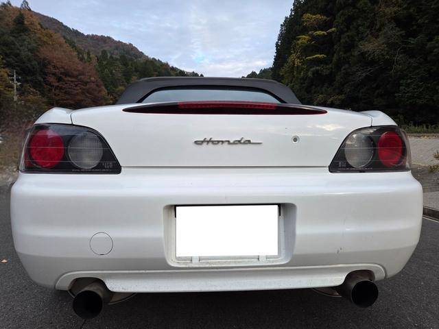 S2000 ベースグレード パワステ/オープンカー/6速ミッション車/社外マフラー/レザーシート/CDプレーヤー/車検あり(3枚目)