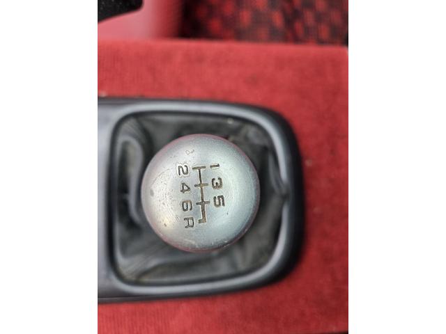 S2000 ベースグレード パワステ/オープンカー/6速ミッション車/社外マフラー/レザーシート/CDプレーヤー/車検あり(11枚目)