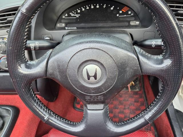 S2000 ベースグレード パワステ/オープンカー/6速ミッション車/社外マフラー/レザーシート/CDプレーヤー/車検あり(23枚目)