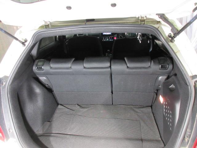 フィットハイブリッド Ｓ　ホンダセンシング（8枚目）