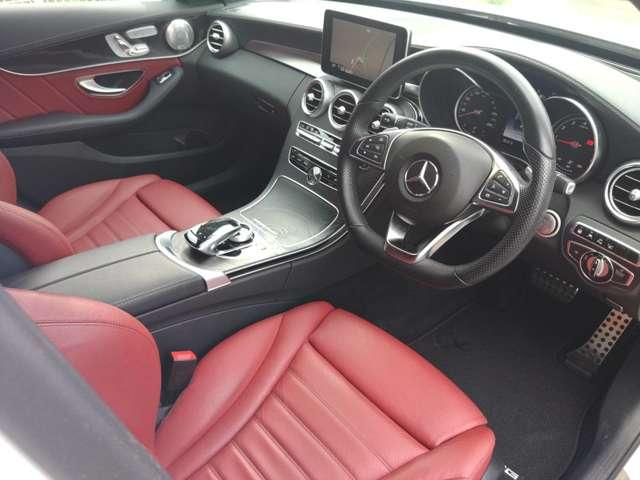 Ｃクラスステーションワゴン Ｃ２５０　ステーションワゴン　スポーツ　赤本革シート　シートヒーター　パワーシート　クルーズコントロール　パーキングアシスト　障害物センサー　衝突被害軽減ブレーキ　過給器設定モデル　ＥＴＣ（11枚目）