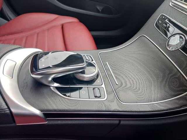 Ｃクラスステーションワゴン Ｃ２５０　ステーションワゴン　スポーツ　赤本革シート　シートヒーター　パワーシート　クルーズコントロール　パーキングアシスト　障害物センサー　衝突被害軽減ブレーキ　過給器設定モデル　ＥＴＣ（18枚目）