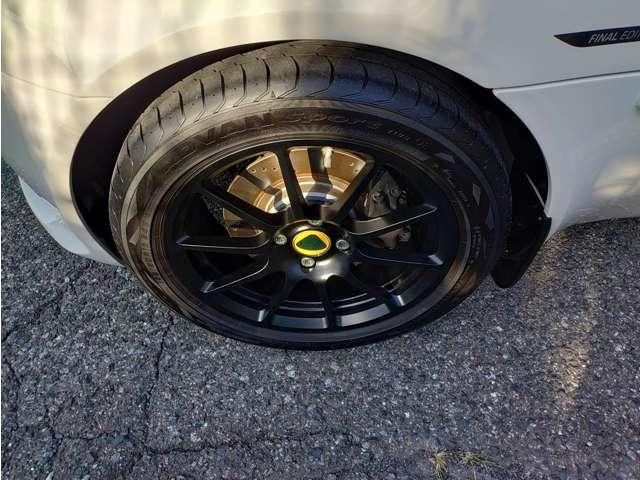 エリーゼ エリーゼスポーツ　２４０　ファイナルエディション　ブラックアルカンターラシート　ブラックアルカンターラハンドル　ブラック鍛造ホイール　エリーゼグレー　ＥＴＣ　社外オーディオ　キーレス　保証書　取説　ガレージ保管（27枚目）