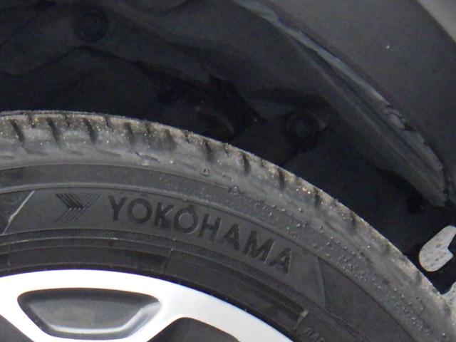 フレアクロスオーバー ＸＴ　エアＢ　ＡＵＴＯエアコン　ＰＷ　スマートキープッシュスタート　横滑り防止機能　シートヒーター　４ＷＤ　ＡＢＳ　キーレス　衝突安全ボディ　アイドリングＳ　ＲＢＳ（16枚目）