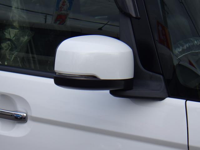 N-BOXカスタム G・Lターボホンダセンシング LKAS サイドカーテンエアバック Bモニター LEDライト VSA キーレスエントリー スマキー フルオートエアコン パワステ 前席シートヒーター フルフラット 4WD車 サイドカメラ ETC(12枚目)