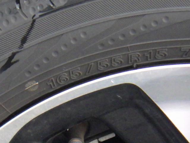 N-BOXカスタム G・Lターボホンダセンシング LKAS サイドカーテンエアバック Bモニター LEDライト VSA キーレスエントリー スマキー フルオートエアコン パワステ 前席シートヒーター フルフラット 4WD車 サイドカメラ ETC(14枚目)