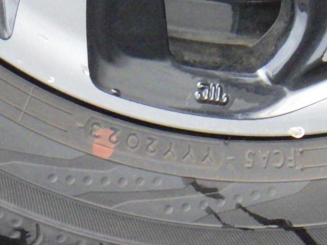 N-BOXカスタム G・Lターボホンダセンシング LKAS サイドカーテンエアバック Bモニター LEDライト VSA キーレスエントリー スマキー フルオートエアコン パワステ 前席シートヒーター フルフラット 4WD車 サイドカメラ ETC(16枚目)