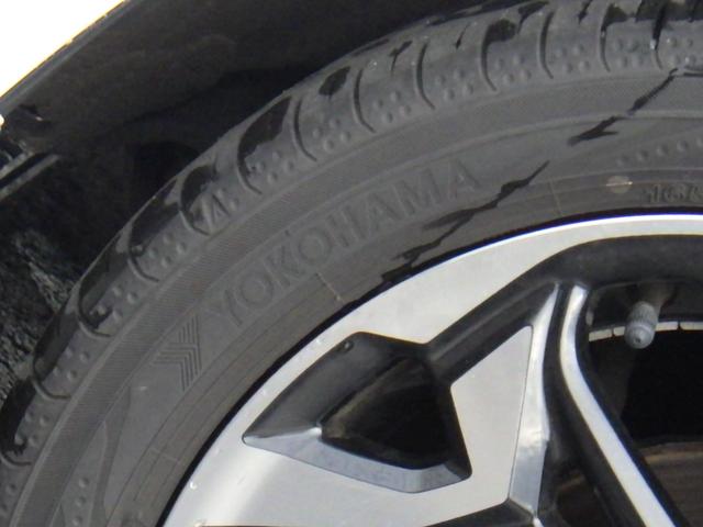 N-BOXカスタム G・Lターボホンダセンシング LKAS サイドカーテンエアバック Bモニター LEDライト VSA キーレスエントリー スマキー フルオートエアコン パワステ 前席シートヒーター フルフラット 4WD車 サイドカメラ ETC(17枚目)