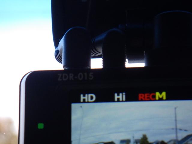 N-BOXカスタム G・Lターボホンダセンシング LKAS サイドカーテンエアバック Bモニター LEDライト VSA キーレスエントリー スマキー フルオートエアコン パワステ 前席シートヒーター フルフラット 4WD車 サイドカメラ ETC(51枚目)