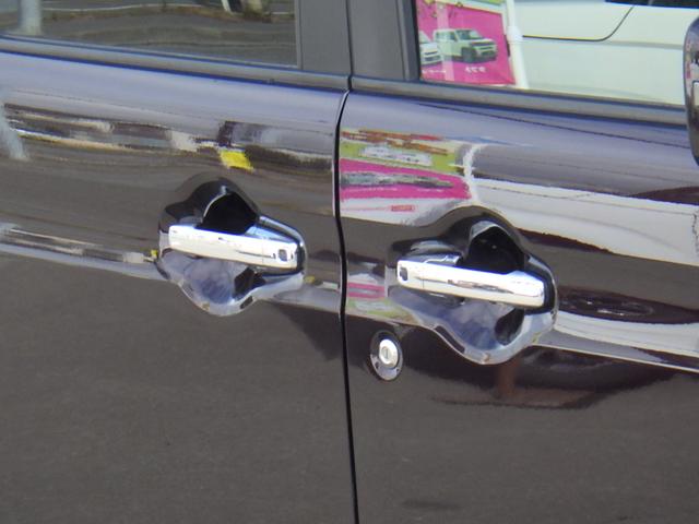 スペーシアカスタム ハイブリッドＸＳ　４ＷＤ車　スマキー　ソナー　キーレスエントリー　アイドルストップ　オートハイビーム　シートＨ　フルフラットシート　ＬＥＤヘッドライト　衝撃安全ボディー　オートライト　オートエアコン　ベンチシート　ＰＳ（12枚目）