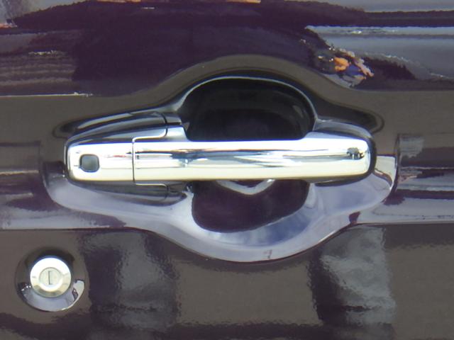 スペーシアカスタム ハイブリッドＸＳ　４ＷＤ車　スマキー　ソナー　キーレスエントリー　アイドルストップ　オートハイビーム　シートＨ　フルフラットシート　ＬＥＤヘッドライト　衝撃安全ボディー　オートライト　オートエアコン　ベンチシート　ＰＳ（13枚目）