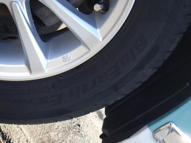 ムーヴキャンバス Ｘメイクアップ　ＳＡＩＩ　横滑り防止　リモコンキー　寒冷地仕様　オートエアコン　４ＷＤ　スマートキー　アイドリングストップ　オートライト　ベンチシート　軽減ブレーキ（17枚目）