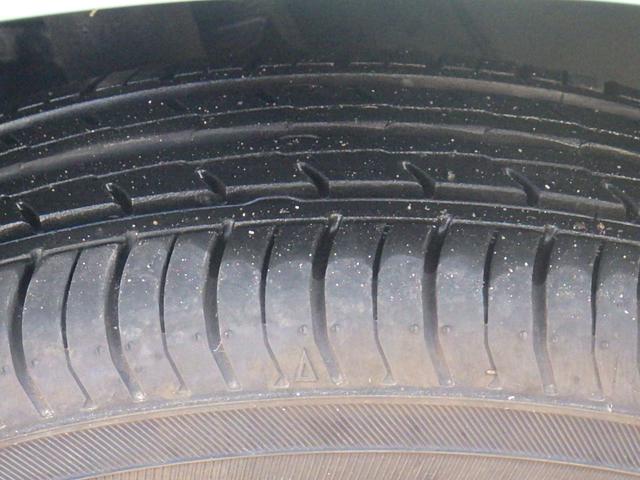 ムーヴキャンバス Ｘメイクアップ　ＳＡＩＩ　横滑り防止　リモコンキー　寒冷地仕様　オートエアコン　４ＷＤ　スマートキー　アイドリングストップ　オートライト　ベンチシート　軽減ブレーキ（19枚目）