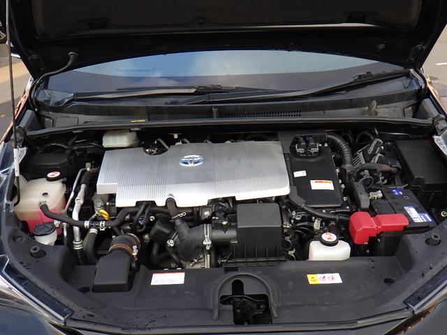 プリウス Ｓセーフティプラス　横滑り防止装置　エアバッグ　フルタイム４ＷＤ　ＡＢＳ　キーレスエントリー　オートハイビーム　オートエアコン　クルコン　盗難防止装置　スマ－トキ－　パワーステアリング　オートライト　パークアシスト（54枚目）