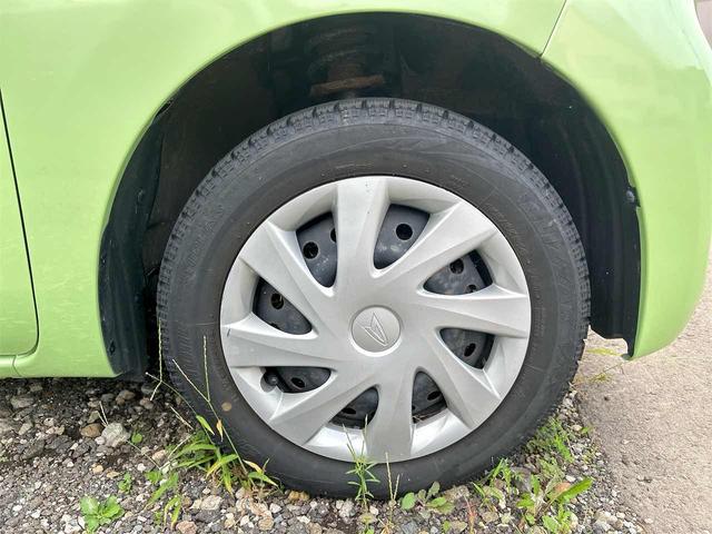 タント Ｘ　４ＷＤ　ＥＴＣ　両側スライド・片側電動　スマートキー　アイドリングストップ　電動格納ミラー　ベンチシート　ＣＶＴ　盗難防止システム　ＡＢＳ　ＣＤ　衝突安全ボディ　エアコン　パワーステアリング（4枚目）