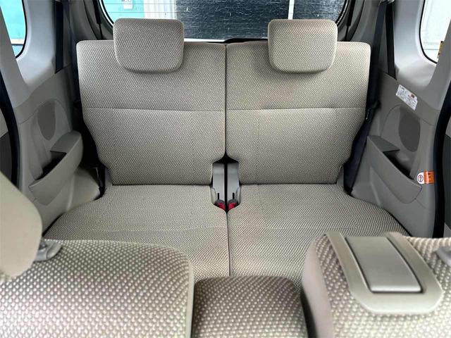 タント Ｘ　４ＷＤ　ＥＴＣ　両側スライド・片側電動　スマートキー　アイドリングストップ　電動格納ミラー　ベンチシート　ＣＶＴ　盗難防止システム　ＡＢＳ　ＣＤ　衝突安全ボディ　エアコン　パワーステアリング（13枚目）