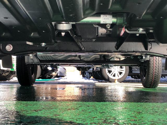 スタンダード 4WD CVT スマートアシスト AM/FMラジオ エアコン パワーステアリング 用品マット・バイザー・ナンバーフレーム・荷台マット・ゲートプロテクター・テールゲートチェーン付(35枚目)