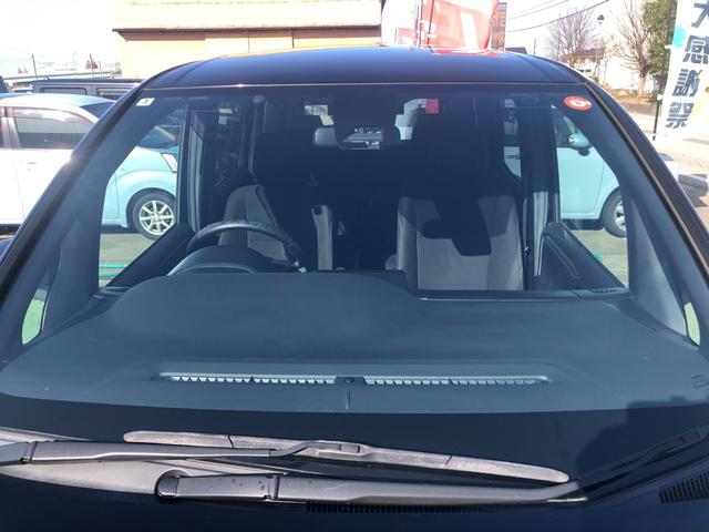 エスクァイア Ｘｉ　４ＷＤ　地デジＴＶ・ナビ　Ｂカメラ　１２．１後席モニター　トヨタセーフティセンス　クルーズコントロール　左パワースライドドア　オートライト　ＥＴＣ車載器（15枚目）