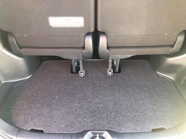 エスクァイア Ｘｉ　４ＷＤ　地デジＴＶ・ナビ　Ｂカメラ　１２．１後席モニター　トヨタセーフティセンス　クルーズコントロール　左パワースライドドア　オートライト　ＥＴＣ車載器（28枚目）