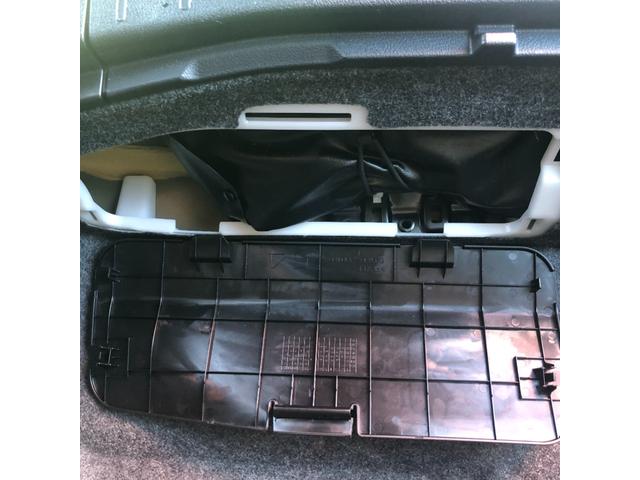 エスクァイア Ｘｉ　４ＷＤ　地デジＴＶ・ナビ　Ｂカメラ　１２．１後席モニター　トヨタセーフティセンス　クルーズコントロール　左パワースライドドア　オートライト　ＥＴＣ車載器（29枚目）