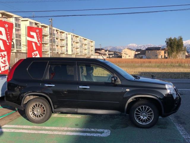 エクストレイル 20Xtt 4WD 純正ワンセグTV・ナビ Bカメラ 電格ミラ オートライト クルーズコントロール ETC 全席背シートヒーター(10枚目)