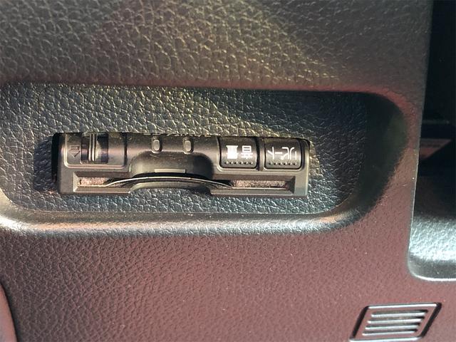 エクストレイル 20Xtt 4WD 純正ワンセグTV・ナビ Bカメラ 電格ミラ オートライト クルーズコントロール ETC 全席背シートヒーター(36枚目)