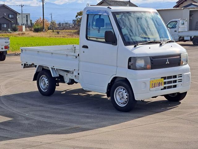 お客様目線に立ち、お客様のニーズに沿ったお車のアドバイス心がけております。燃費重視・性能重視・見た目重視・価格重視とお客様によって車選び１人１人違うものです。是非あなたの想い聞かせてください！