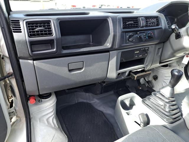 ミニキャブトラック ＶＸ－ＳＥ　４ＷＤ　エアコン・パワステ付き（15枚目）
