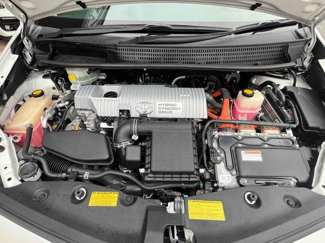 プリウスアルファ Ｇツーリングセレクション　純正８型ナビ　パノラマルーフ　ＥＴＣ　バックカメラ　ナビ　オートクルーズコントロール　アルミホイール　サンルーフ　ＣＶＴ　盗難防止システム　衝突安全ボディ　ＡＢＳ　エアコン　パワーステアリング（24枚目）