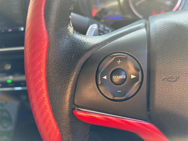 グレイス ハイブリッドEX LED ETC シートヒーター 合皮シート Bluetooth バックカメラ フォグランプ ナビ 無限フルエアロ オートクルーズ 安全ブレーキ オールシーズンタイヤ アルミホイール 前後ソナー(36枚目)